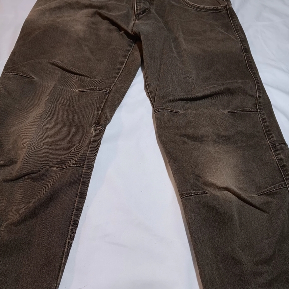 KUHL Men’s Jeans Size 34x30 Greenish Brown Outdoor Camping Distressed No Holes - Picture 5 of 8